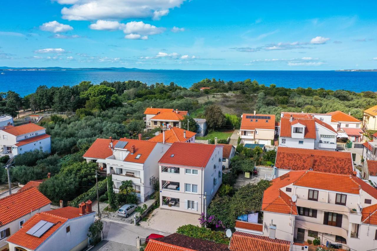 Apartment Puntamika Villa De Rosa - Ground Floor Zadar Luaran gambar