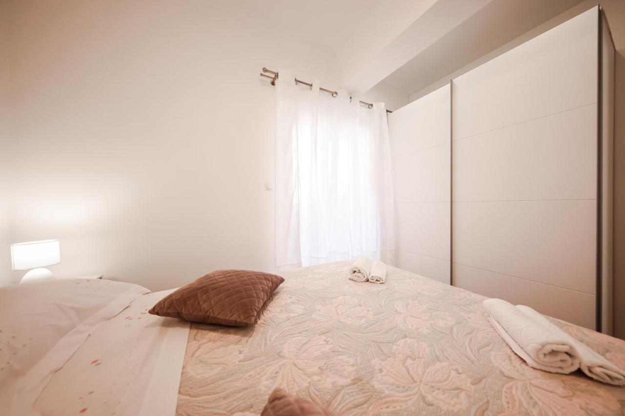 Apartment Puntamika Villa De Rosa - Ground Floor Zadar Luaran gambar